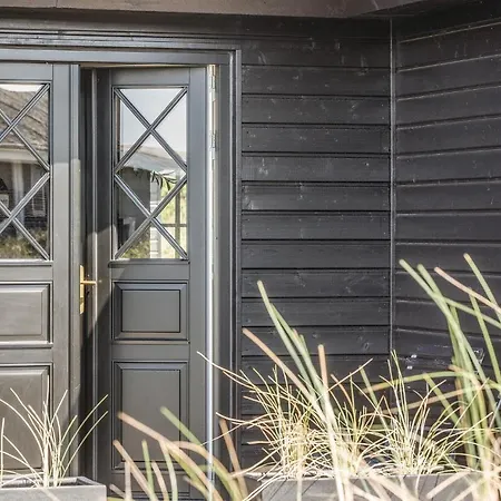 Four-bedroom Holiday In Henne Holiday home Henne Strand