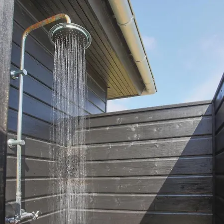 Four-bedroom Holiday In Henne Holiday home