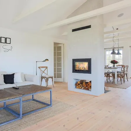 Holiday home Four-bedroom Holiday In Henne Henne Strand